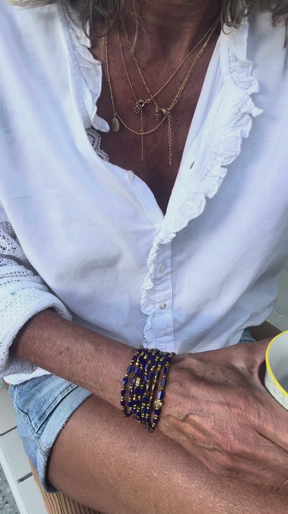 vidéo de présentation du sautoir indigo trefles dorés