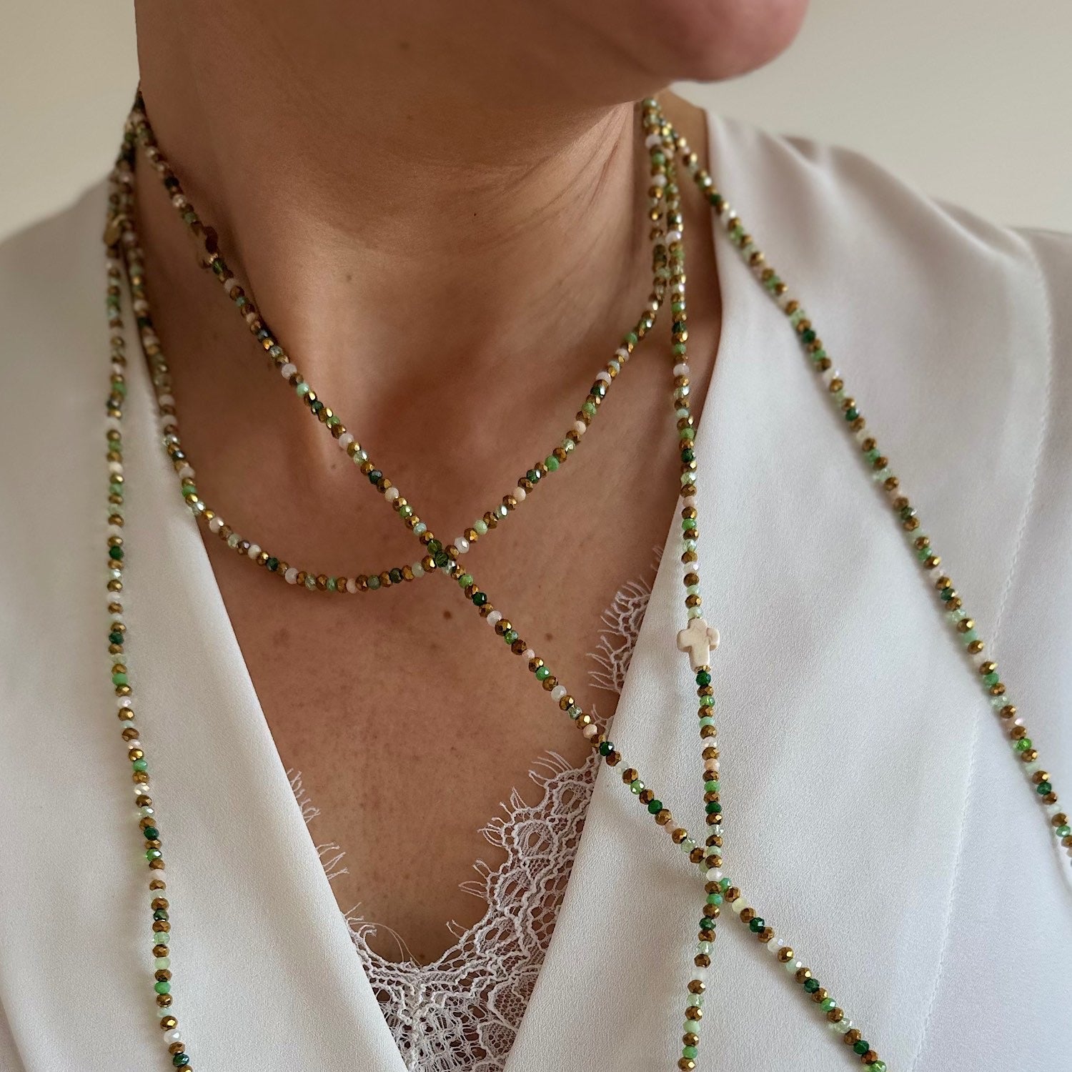 sautoir Minty vert d’eau doré FAIS PAS TA STEPH porté en collier